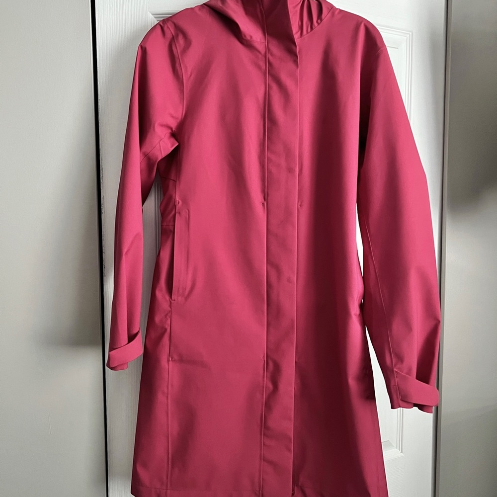 Uniqlo Blocktech Jacket - Picture 3 of 6